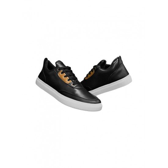 Roma Lace-Up Low Top Sneakers